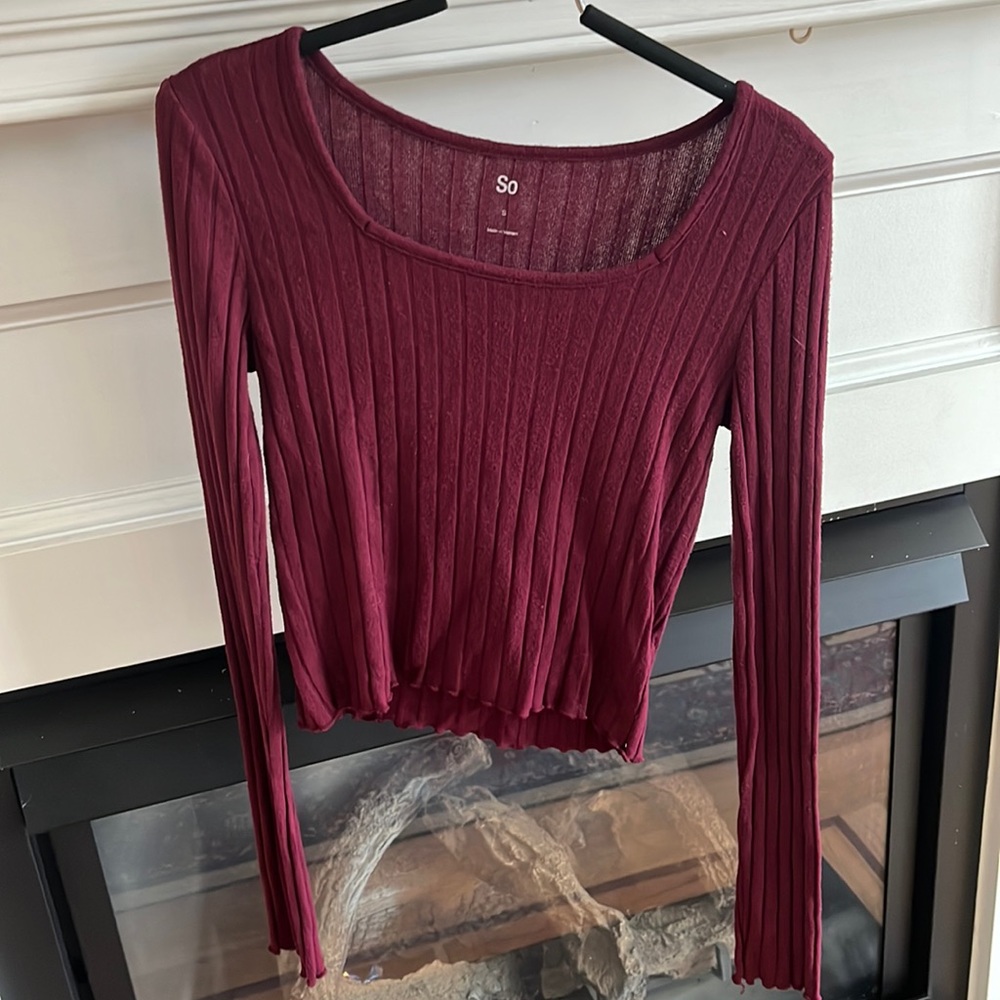 So Size Small Wine Red Long Sleeve